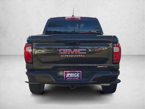 2024 GMC Canyon AT4