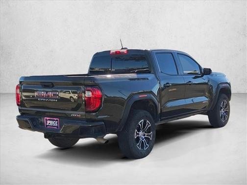 2024 GMC Canyon AT4