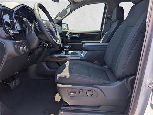 Summit White 2026 Chevrolet Silverado 1500 LT