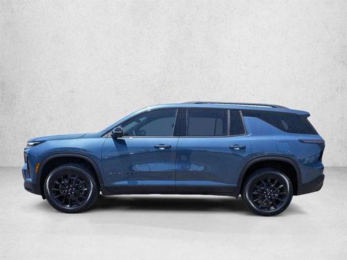 Lakeshore Blue Metallic 2026 Chevrolet Traverse LT