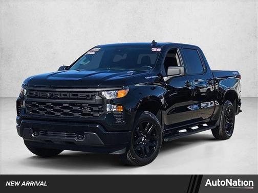 2025 Chevrolet Silverado 1500 Custom