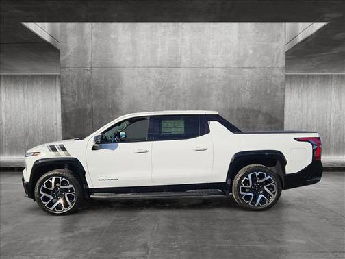 2024 Chevrolet Silverado EV RST