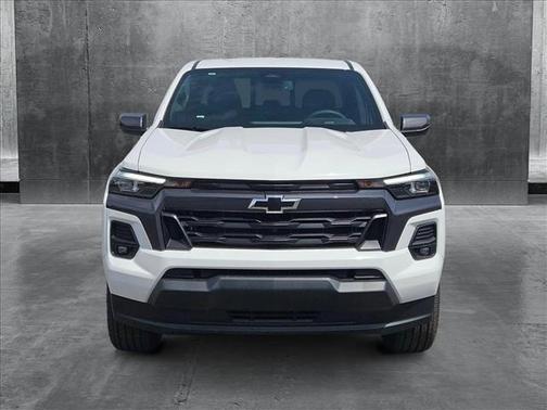 2025 Chevrolet Colorado WT