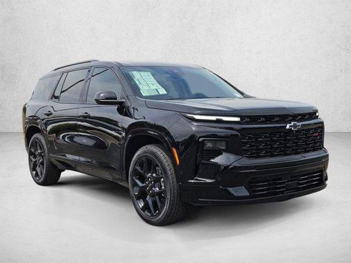 Mosaic Black Metallic 2026 Chevrolet Traverse RS