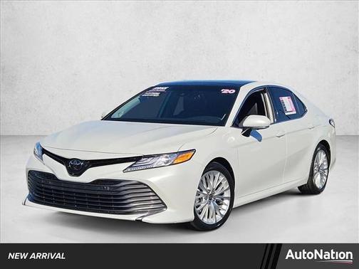 2020 Toyota Camry XLE