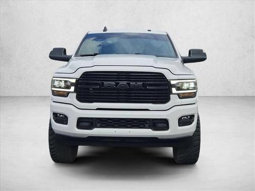 2022 RAM 2500 Laramie Crew Cab 4x4 6'4' Box
