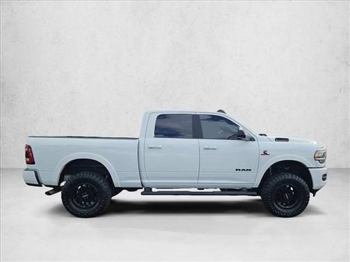 2022 RAM 2500 Laramie Crew Cab 4x4 6'4' Box