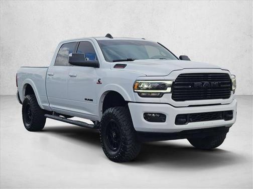 2022 RAM 2500 Laramie Crew Cab 4x4 6'4' Box
