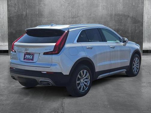 2020 Cadillac XT4 Premium Luxury