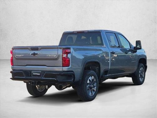 2026 Chevrolet Silverado 2500 Custom