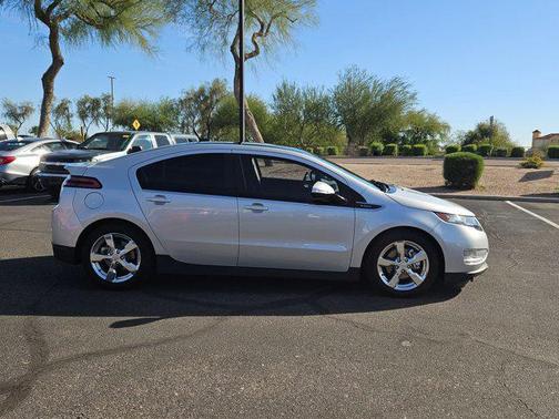 2012 Chevrolet Volt Base