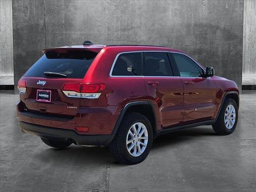 2022 Jeep Grand Cherokee Laredo