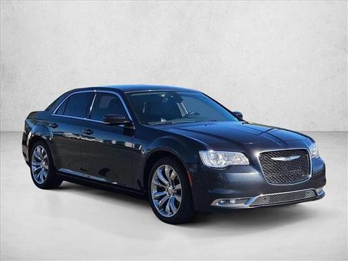 2018 Chrysler 300 Touring