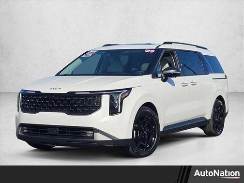 2025 Kia Carnival SX