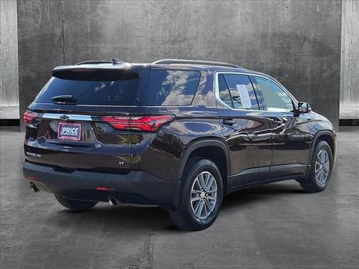 2022 Chevrolet Traverse LT Cloth