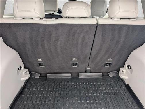 White Clearcoat 2020 Jeep Compass Latitude