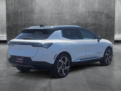 2025 Chevrolet Equinox EV LT