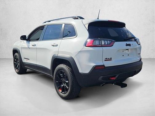 2023 Jeep Cherokee Trailhawk