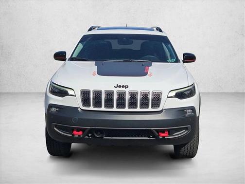2023 Jeep Cherokee Trailhawk