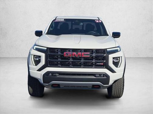 2023 GMC Canyon AT4