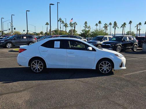 2019 Toyota Corolla SE