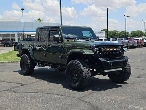 2022 Jeep Gladiator Sport S