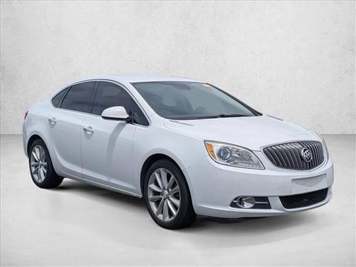 Summit White 2013 Buick Verano Base