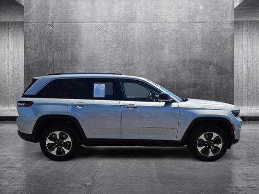 2023 Jeep Grand Cherokee 4xe Base