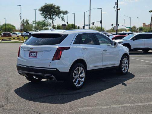2020 Cadillac XT5 Premium Luxury