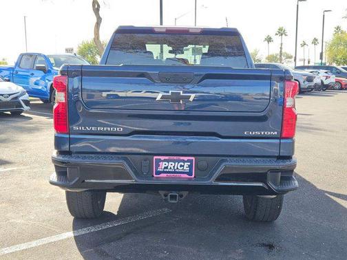 2022 Chevrolet Silverado 1500 Custom Trail Boss