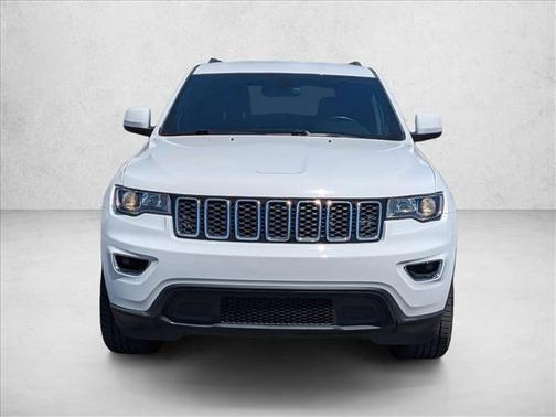 Bright White Clearcoat 2021 Jeep Grand Cherokee Laredo