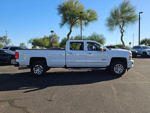 2017 Chevrolet Silverado 3500 High Country