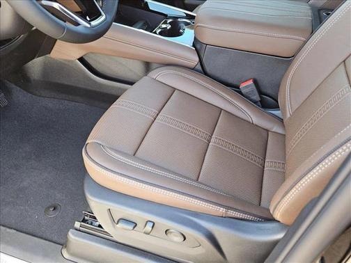 2025 Chevrolet Tahoe 4WD High Country