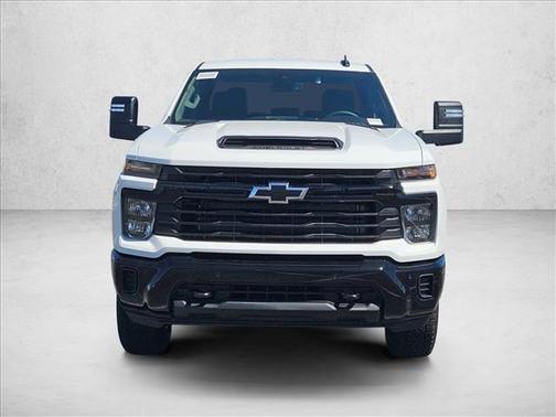 2026 Chevrolet Silverado 2500 Custom
