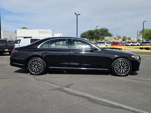 Black 2021 Mercedes-Benz S-Class 4MATIC