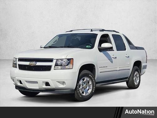 2011 Chevrolet Avalanche 1500 LS