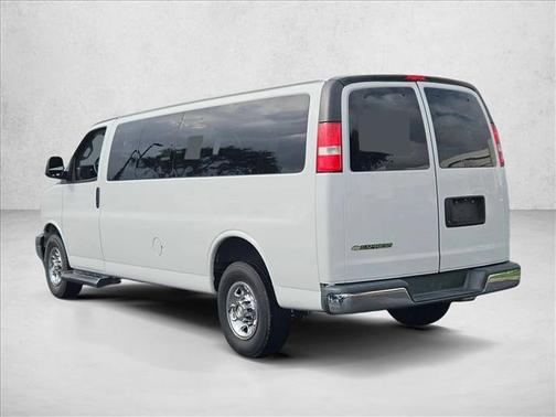 2020 Chevrolet Express 3500 LT