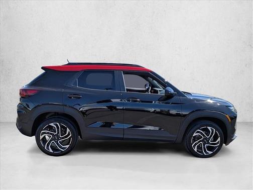Mosaic Black Metallic 2026 Chevrolet Trailblazer RS