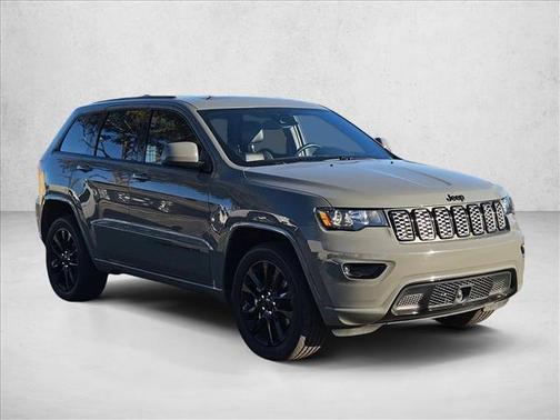 2021 Jeep Grand Cherokee Laredo