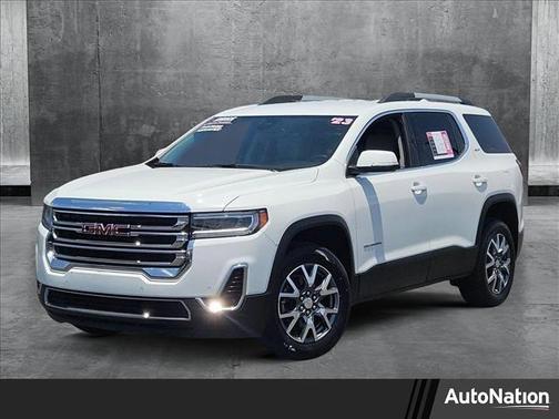 2023 GMC Acadia AWD SLT