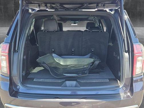 2022 Chevrolet Suburban 4WD High Country