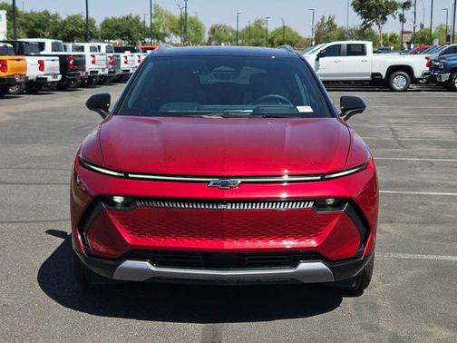 2025 Chevrolet Equinox EV LT