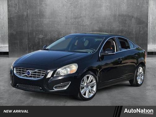 2013 Volvo S60 T5 Premier