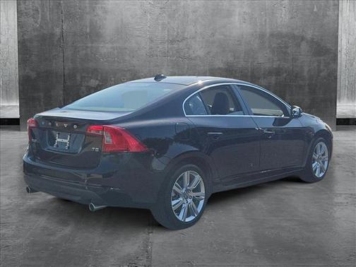 2013 Volvo S60 T5 Premier