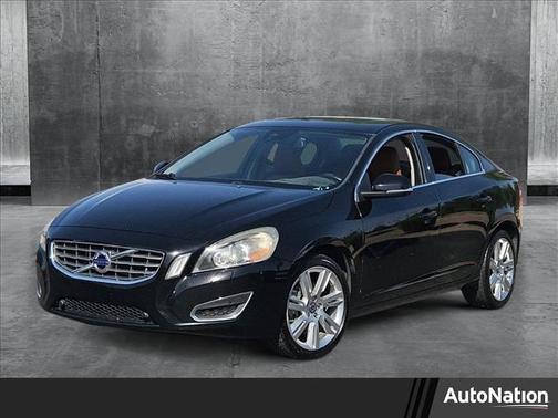 2013 Volvo S60 T5 Premier