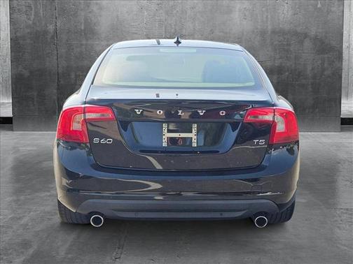 2013 Volvo S60 T5 Premier