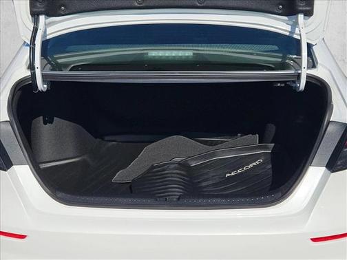 2025 Honda Accord LX 1.5T