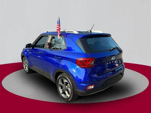 2023 Hyundai VENUE SEL