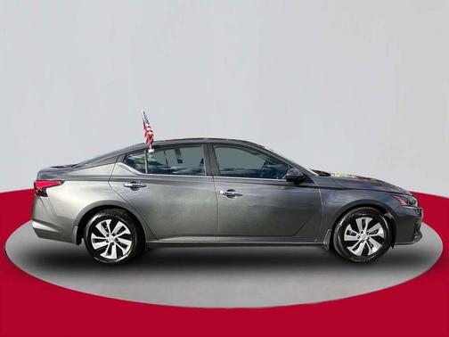 2024 Nissan Altima 2.5 S