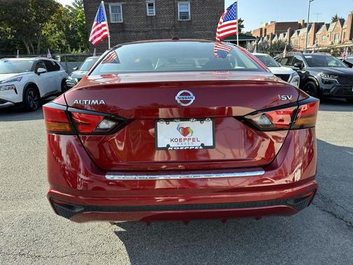 2022 Nissan Altima 2.5 SV